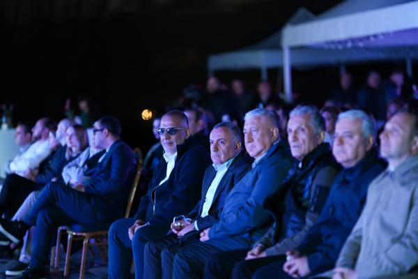 SIL INSURANCE-Ը ՆՇԵՑ ԻՐ 25-ԱՄՅԱԿԸ՝ ՎԵՐԱԲՐԵՆԴԱՎՈՐՈՒՄՈՎ ԱԶԴԱՐԱՐԵԼՈՎ ՆՈՐ ՄԵԿՆԱՐԿ