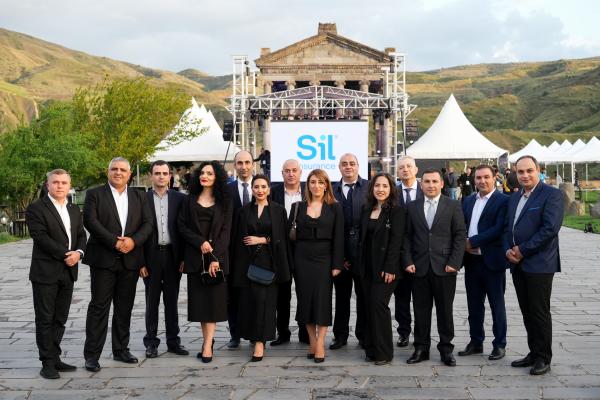 SIL INSURANCE-Ը ՆՇԵՑ ԻՐ 25-ԱՄՅԱԿԸ՝ ՎԵՐԱԲՐԵՆԴԱՎՈՐՈՒՄՈՎ ԱԶԴԱՐԱՐԵԼՈՎ ՆՈՐ ՄԵԿՆԱՐԿ